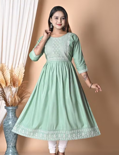 Women Printed Lycra Straight Kurti