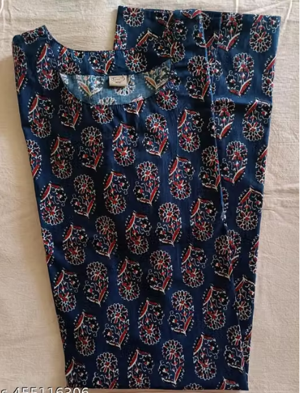 Women's Solid Straight Kurti