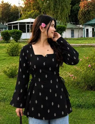 Women's Striped Short Kurti