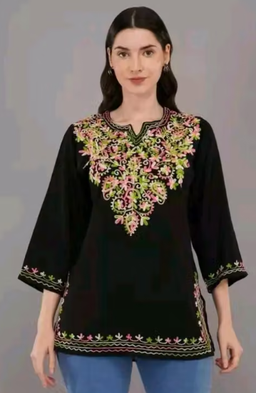 Women's Self Design Tiered Kurti