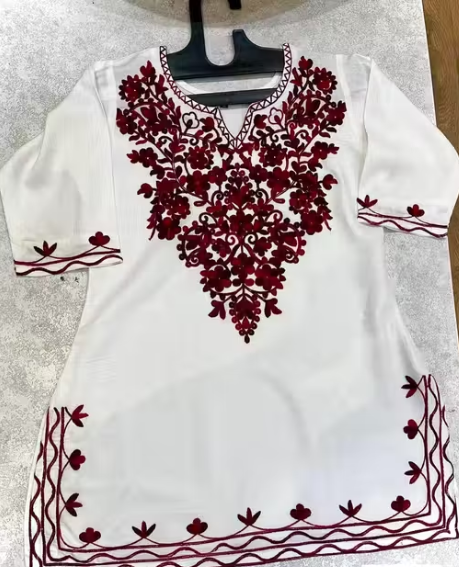 Women's Checked Boat Neck Kurti