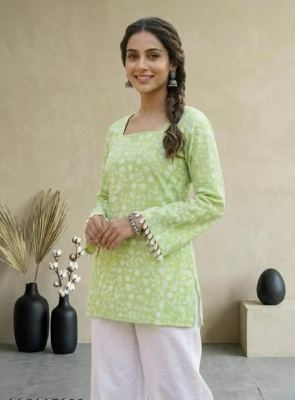 Women's Checked Cape Style Kurti