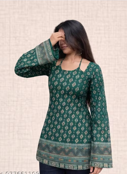 Women's Embroidered Mandarin Collar Kurti