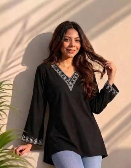 Women's Printed Mandarin Collar Kurti