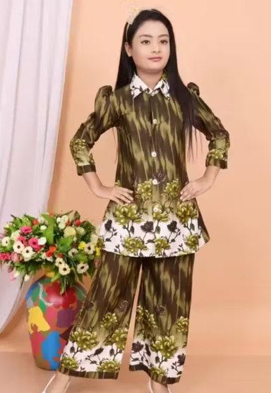 Girls' Printed Ethnic Set