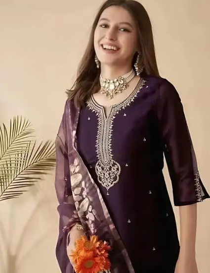 Women's Solid Kurta Set