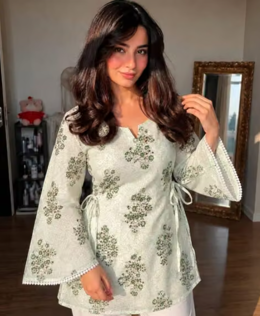 Women's Printed Empire Line Kurti