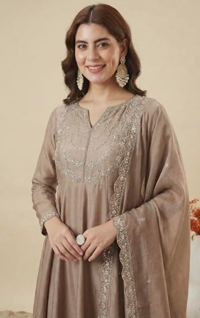 Women's Chic Angrakha Suit Set