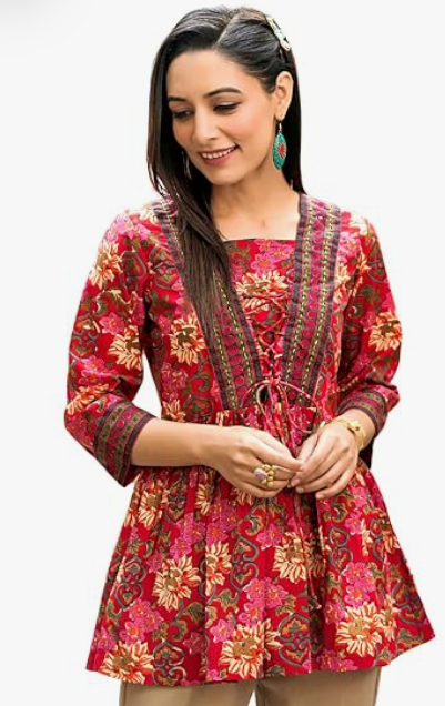 Women's Neat Fitted Top