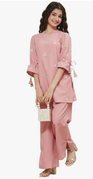 Girls' Neat Kurta Set