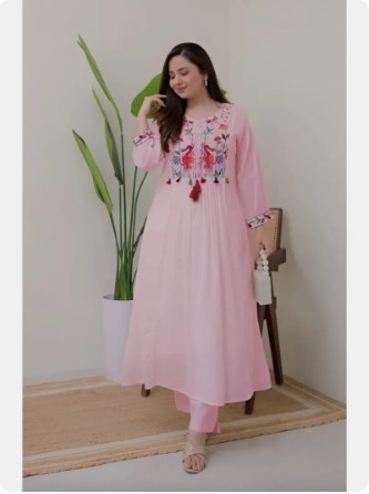 Women's Light Ethnic Wear Set