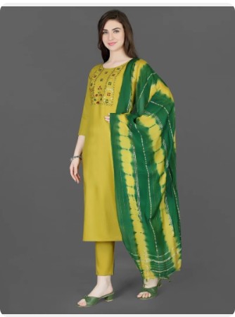 Women's Modern Festive Set